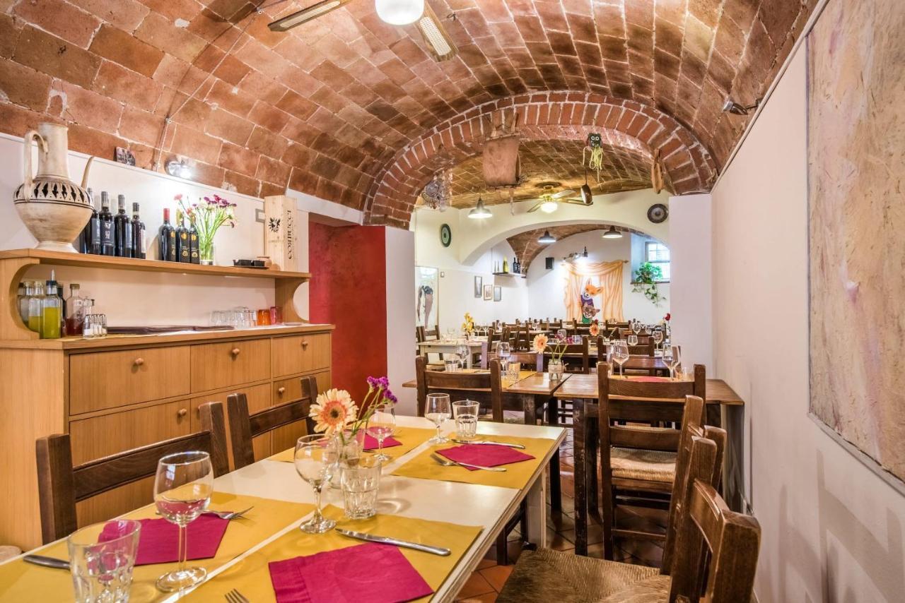 Albergo Dal Fata Gambassi Terme Exterior foto